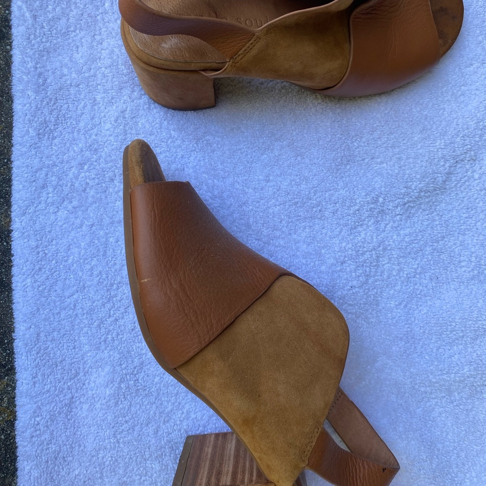 Cole Haan Tan Brown Leather & Suede Block Heel Slingback